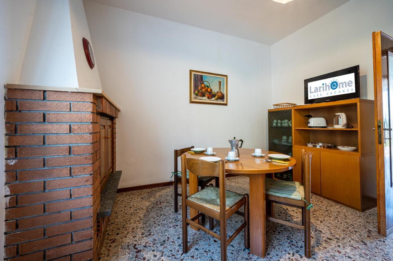 Lake View Apartment With Balcony And Parking - Larihome A25 Джера-Ларіо Екстер'єр фото